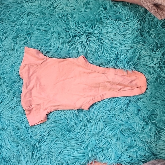 Onsies PREEMIE Bunny diaper shirt - Picture 3 of 3